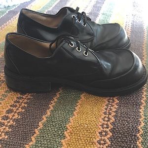 Vintage 90s John Fluevog Round Toe Leather Shoes